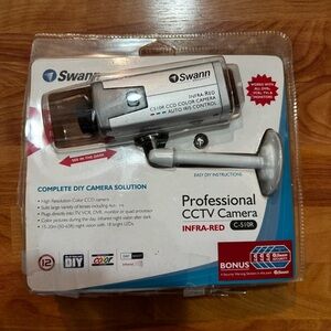 Swann Model: C510R Infra-Red CCD Color Camera with Navatar Lens Complete New OB
